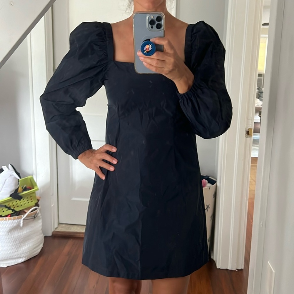 Modern Citizen dress.